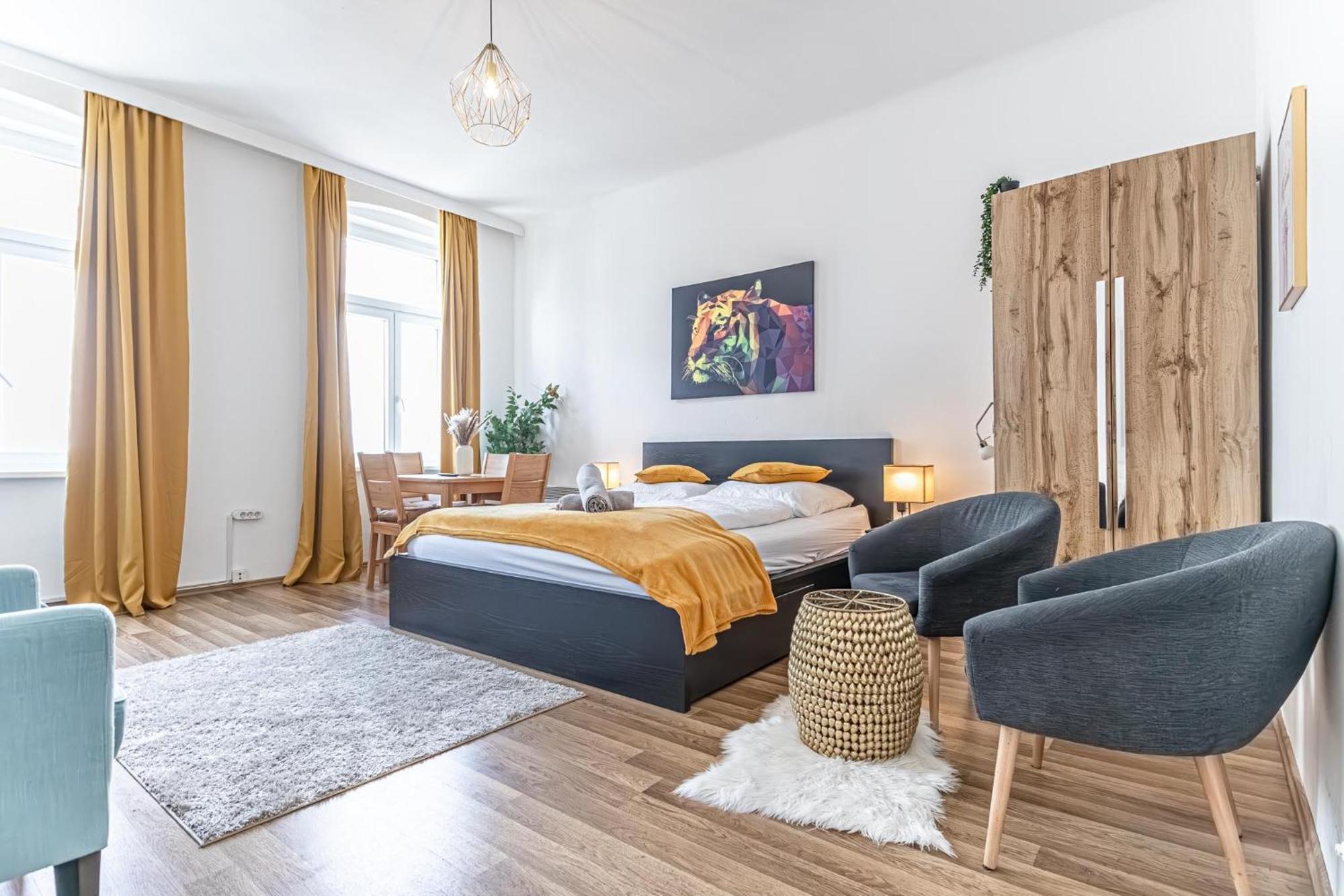 Explore Vienna: 1Br Retreat Near Westbahnhof Viena Exterior foto